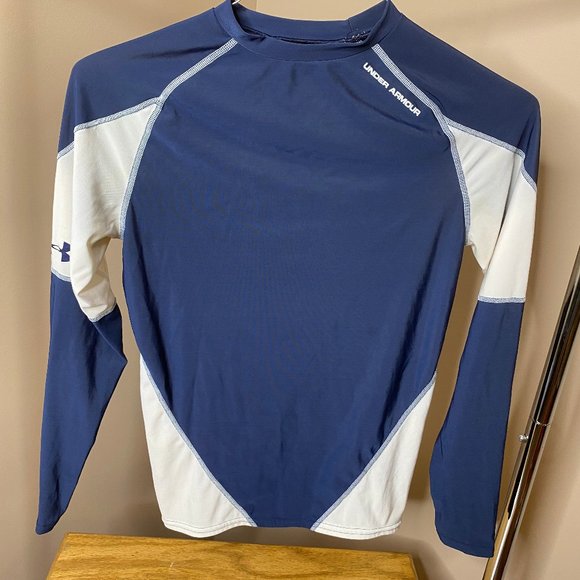 Under Armour Shirt - Picture 2 of 3